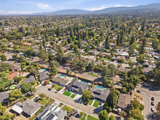 1624 Wakefield Terrace, Los Altos, CA 94024