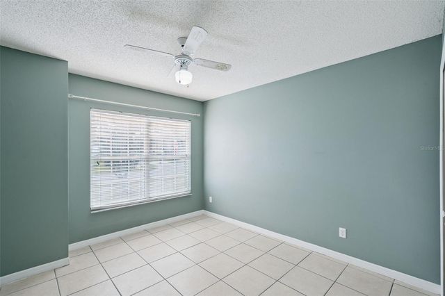 948 RIVECON AVENUE, Orlando, FL 32825