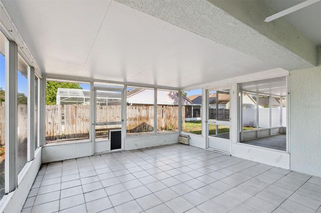 948 RIVECON AVENUE, Orlando, FL 32825