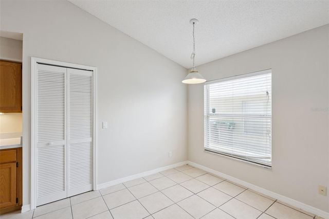 948 RIVECON AVENUE, Orlando, FL 32825