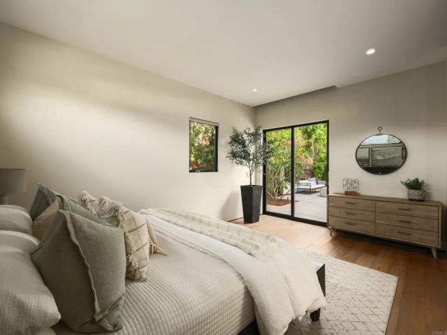 6819 Paseo Laredo, La Jolla, CA 92037