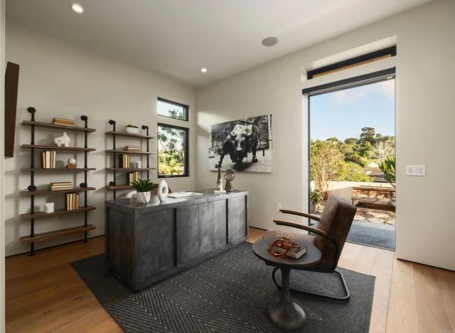 6819 Paseo Laredo, La Jolla, CA 92037