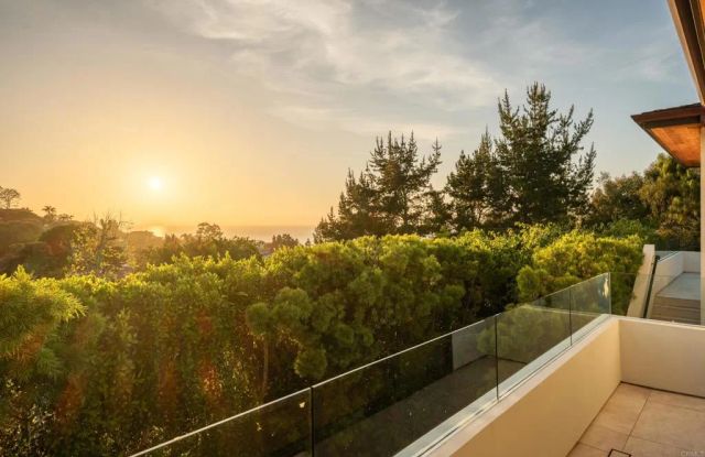 6819 Paseo Laredo, La Jolla, CA 92037