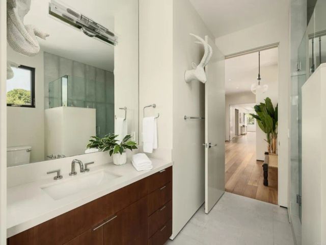 6819 Paseo Laredo, La Jolla, CA 92037