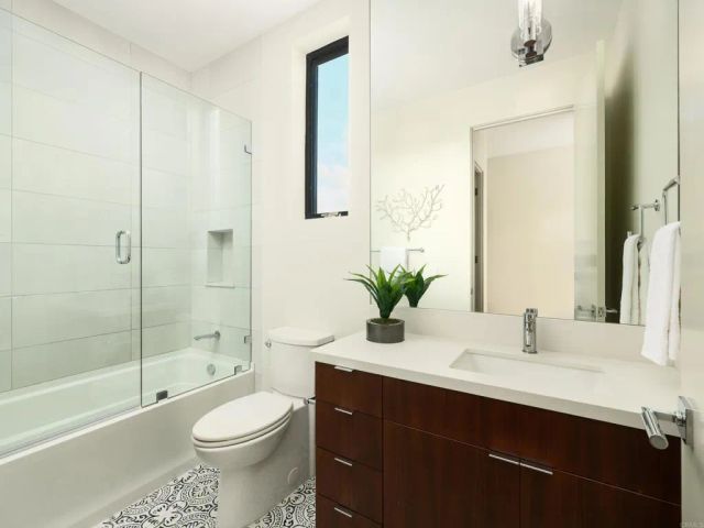 6819 Paseo Laredo, La Jolla, CA 92037