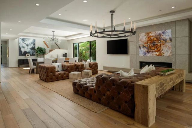 6819 Paseo Laredo, La Jolla, CA 92037