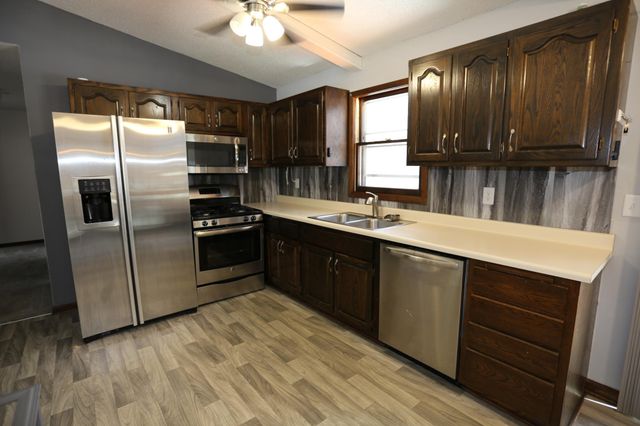 18897 147th Street NW, Elk River, MN 55330