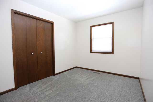 18897 147th Street NW, Elk River, MN 55330