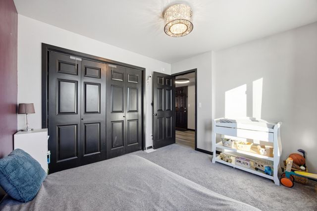 6137 68th Street S, Fargo, ND 58104