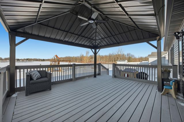 6137 68th Street S, Fargo, ND 58104