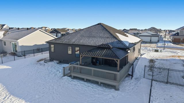 6137 68th Street S, Fargo, ND 58104