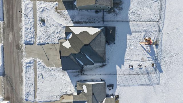 6137 68th Street S, Fargo, ND 58104