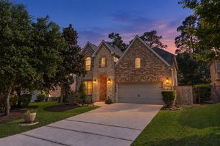103 S Vershire Circle, Magnolia, TX 77354