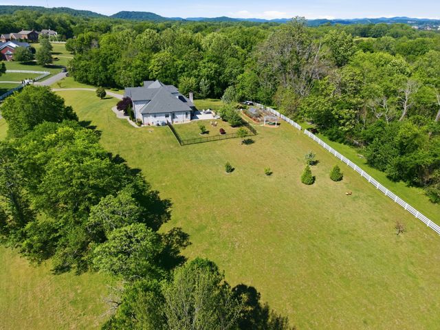 1159 Saddle Springs Drive, Thompsons Station, TN 37179