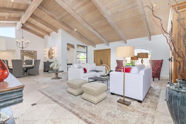 4450 E CAMELBACK Road 1, Phoenix, AZ 85018