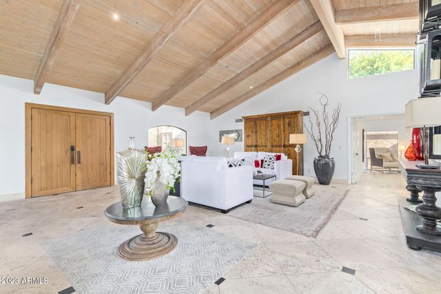 4450 E CAMELBACK Road 1, Phoenix, AZ 85018