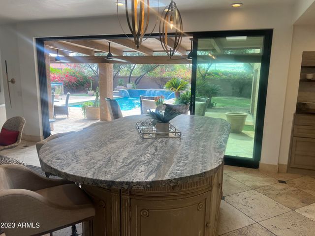 4450 E CAMELBACK Road 1, Phoenix, AZ 85018