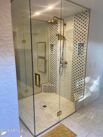 4450 E CAMELBACK Road 1, Phoenix, AZ 85018