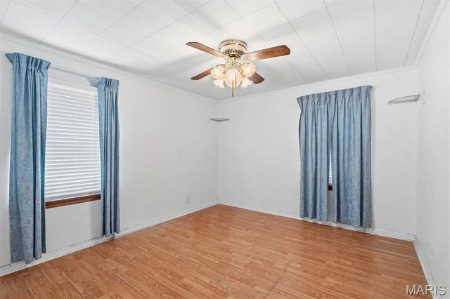 10346 Saint Henry Lane, St Ann, MO 63074