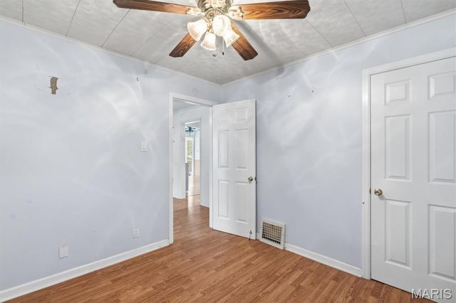 10346 Saint Henry Lane, St Ann, MO 63074