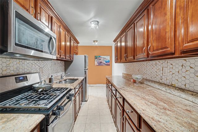 29 Abeel Street 3A, Yonkers, NY 10705