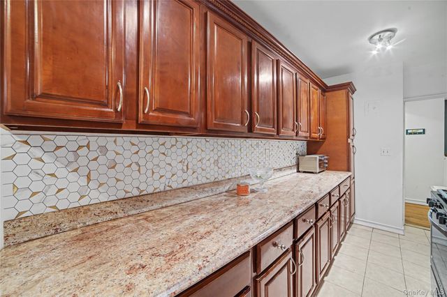 29 Abeel Street 3A, Yonkers, NY 10705