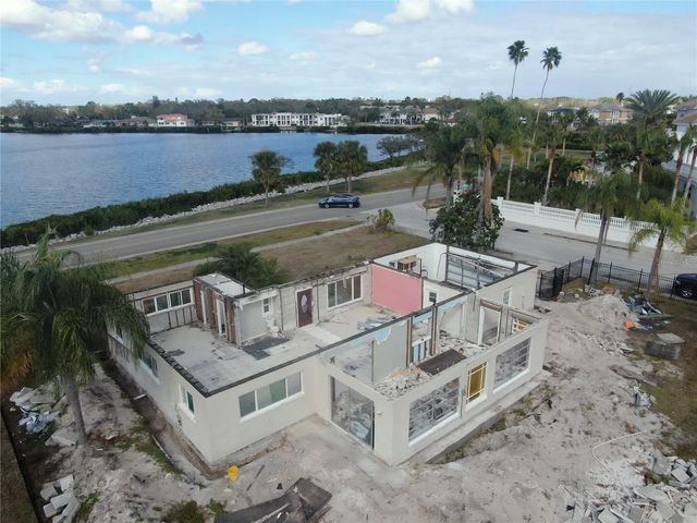803 WHITCOMB BOULEVARD, Tarpon Springs, FL 34689