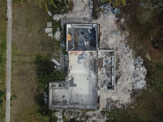 803 WHITCOMB BOULEVARD, Tarpon Springs, FL 34689