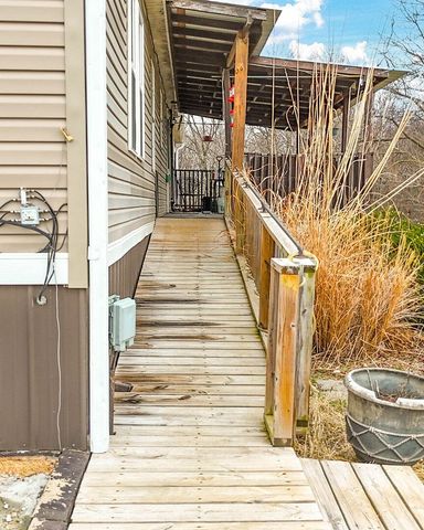 20671 K HWY, Blackwater, MO 65322