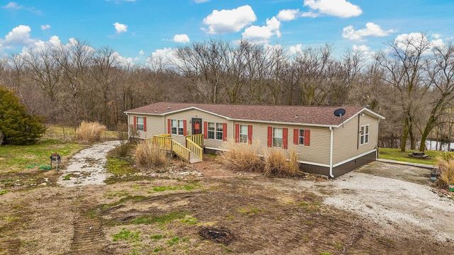 20671 K HWY, Blackwater, MO 65322