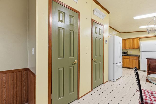 20671 K HWY, Blackwater, MO 65322