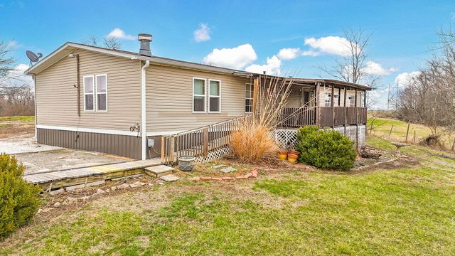 20671 K HWY, Blackwater, MO 65322