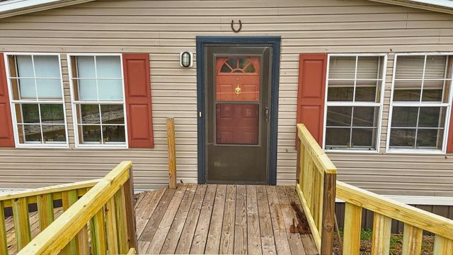 20671 K HWY, Blackwater, MO 65322