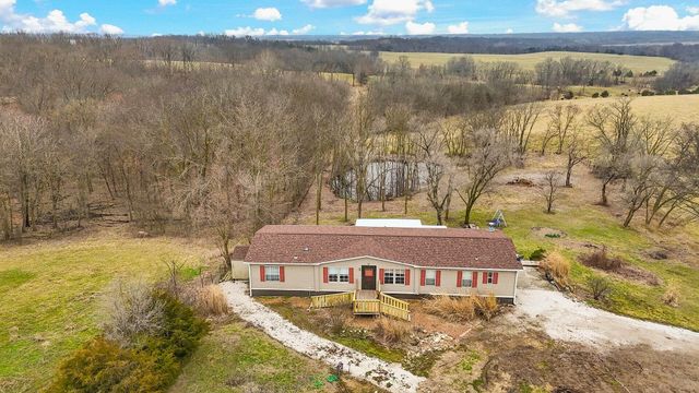 20671 K HWY, Blackwater, MO 65322