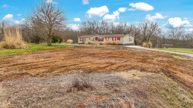 20671 K HWY, Blackwater, MO 65322