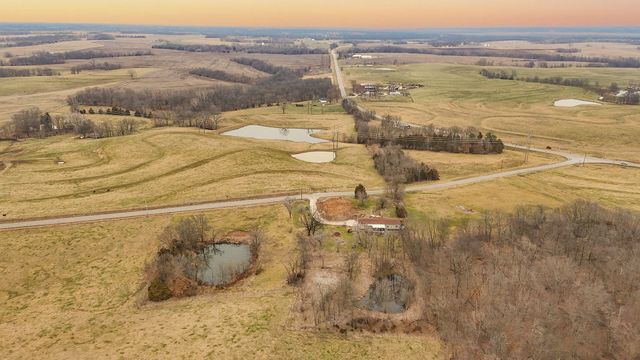 20671 K HWY, Blackwater, MO 65322