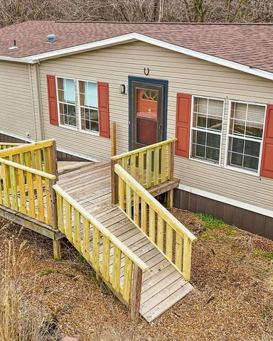 20671 K HWY, Blackwater, MO 65322