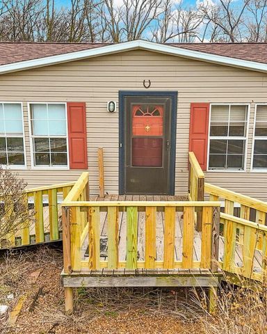 20671 K HWY, Blackwater, MO 65322