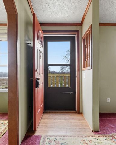 20671 K HWY, Blackwater, MO 65322