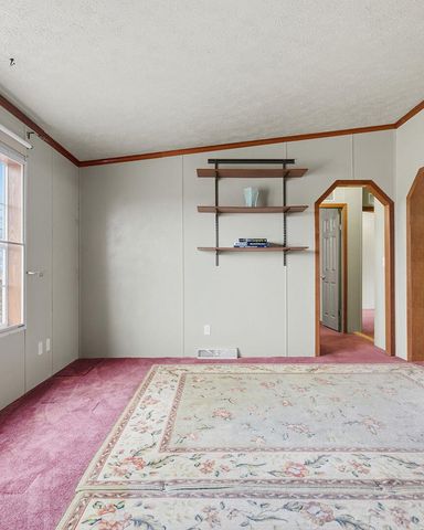 20671 K HWY, Blackwater, MO 65322