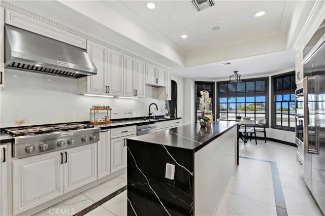 19 Belmont, Newport Beach, CA 92660