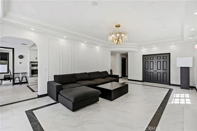 19 Belmont, Newport Beach, CA 92660