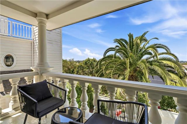 19 Belmont, Newport Beach, CA 92660