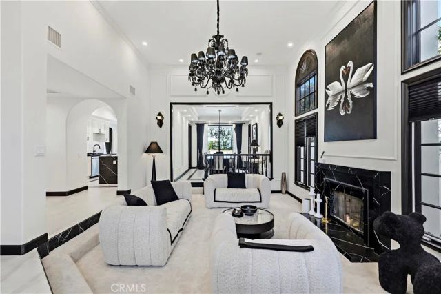 19 Belmont, Newport Beach, CA 92660