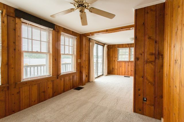 21-22 Beach Drive, West Brookfield, MA 01585