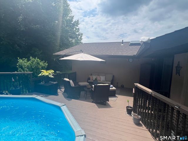 40 Hickory Hill Drive, Waterbury, CT 06708