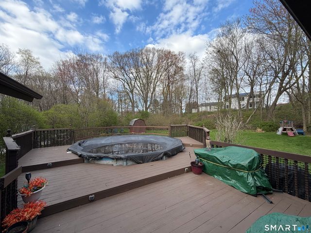 40 Hickory Hill Drive, Waterbury, CT 06708