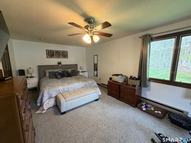 40 Hickory Hill Drive, Waterbury, CT 06708