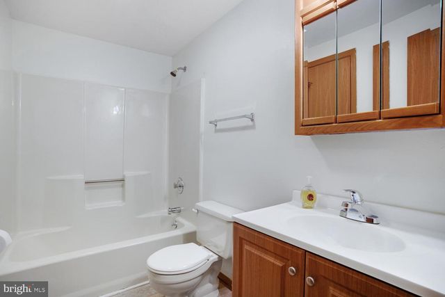 314 LAKE CRYSTALBROOK DR, Little Egg Harbor Twp, NJ 08087