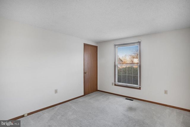 314 LAKE CRYSTALBROOK DR, Little Egg Harbor Twp, NJ 08087